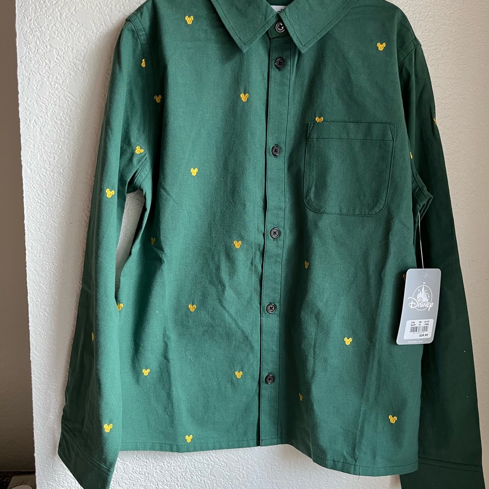 NWT Disney Toddler Boy Long sleeve Button Down Shirt with Pocket Size 11/12